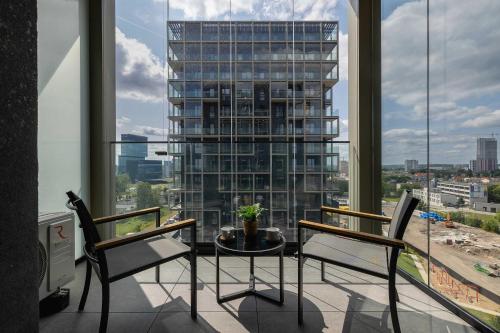 Varanda/terraço, Air-conditioned Apartment with Parking Near Spodek by Renters Prestige in Bogucice