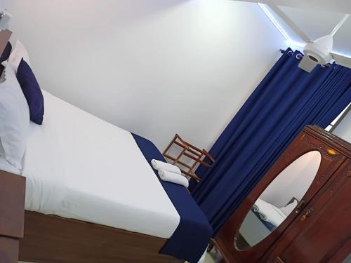 Golden Residencies - Colombo - 3 Bed Apartment - image 13