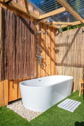 The Little Retreat, Pembrokeshire in Martletwy