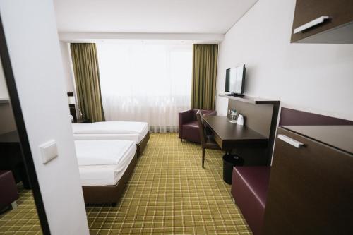 Comfort Double Room image 5