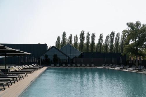 . Morewell Resort&SPA