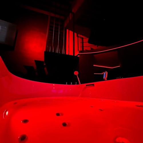 Sweet secret's jacuzzi-love room Vieux Lyon, Lyon