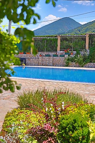 Holiday House Kubrat
