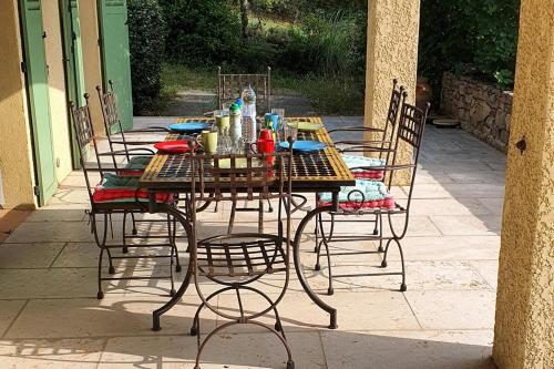 A Nice Place To be in La Verdiere