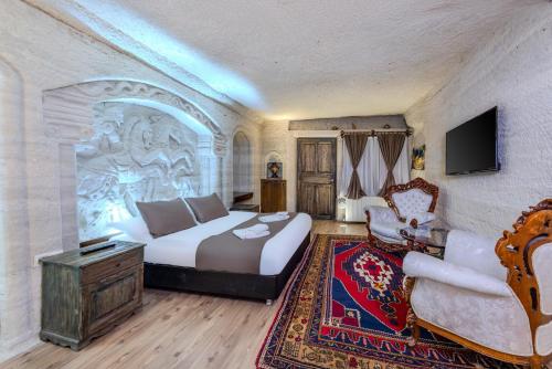 Kayatas Hotel - image 14