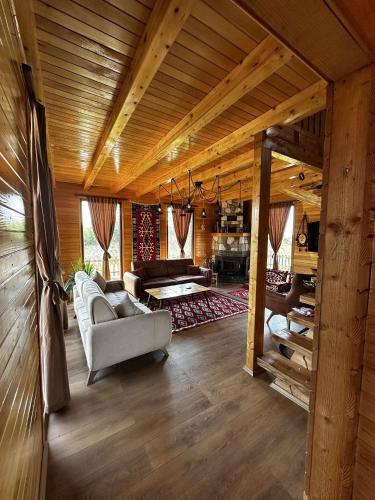 Villat nkatun A2 in Kmetovce