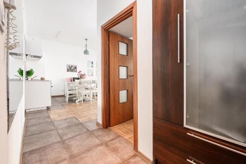 ShortStayPoland Krucza - B34 Room Type - Apartment