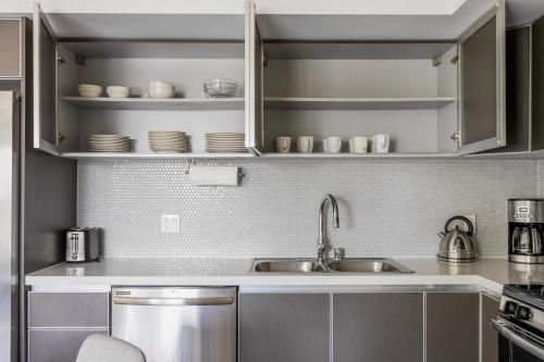 Blueground Sawtelle rooftop nr Culver City Park LAX-1373, Los Angeles (photo 8)
