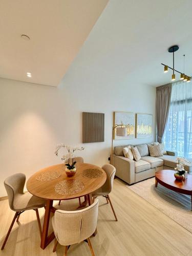 Luxe 2br With Fast Wi-fi Parking, Gym And Pool!, Dubaj (fotografie 6)