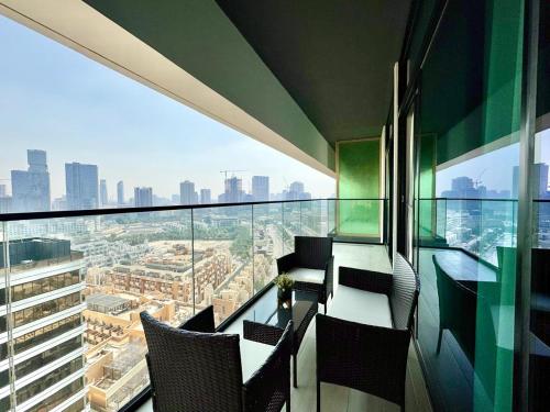 Elegant 2 Bedroom Apartment -Binghatti Emerald JVC - image 5