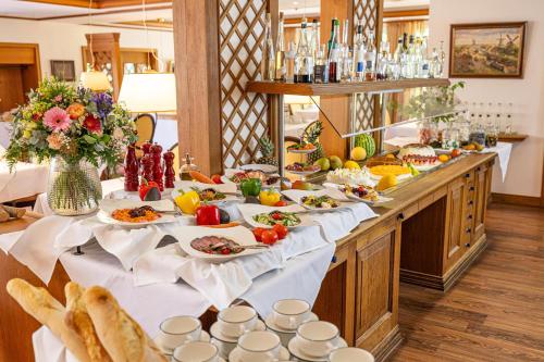 餐飲選擇, Köhlers Forsthaus Wellness & Genuss Hotel (Kohlers Forsthaus Wellness & Genuss Hotel) in 奧里希