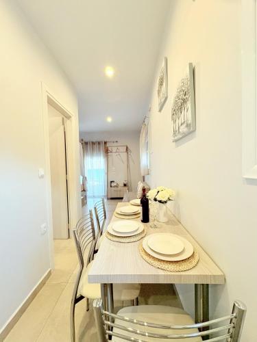 M&N Apartments - image 12