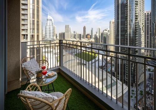 Stylish 1BR Apartment near Burj Khalifa and Dubai Fountain, Downtown, Дубай (фото 8)