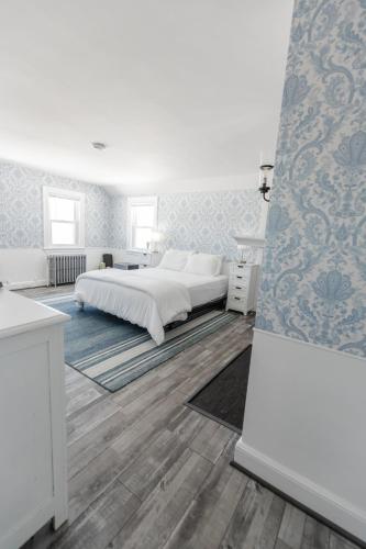 Blue Bear inn