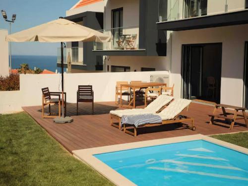 Villa with private garden gîte à louer Praia do Norte