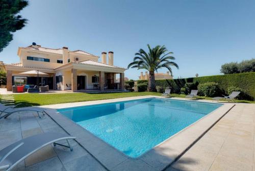 Vila residential area Portimao pool 12 PAX gîte à louer Boa Vista