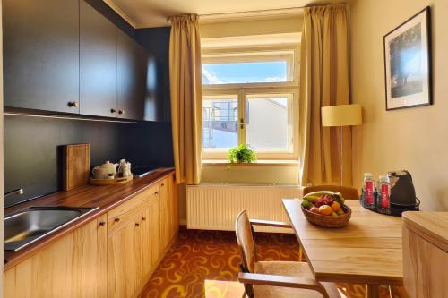 金色蜜蜂酒店 (Hotel Zlata Vcela) in 多馬日利采