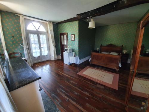 Chambre - Maison de Maître du XVIIè (Chambre - Maison de Maitre du XVIIe) in Saint-Pé-de-Bigorre