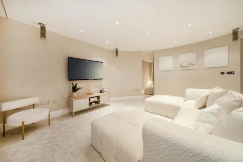 Imperial Wharf 2bed 2bath Apt 2 mins to Tube - image 9