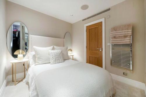 Imperial Wharf 2bed 2bath Apt 2 mins to Tube - main image
