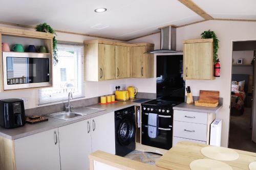 Relax, Enjoy fast Starlink Wi-Fi, Carlisle (foto 6)