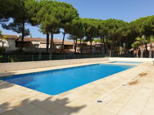 Charmant T2 Mezzanine dans la Pinède, 5 Pers, Piscine