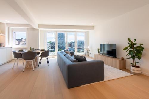 Luxury apartment with Marina view and free parking, Ostende