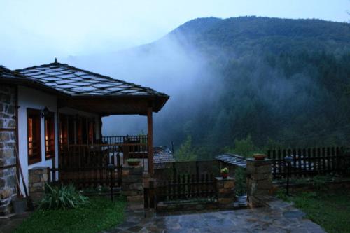 Complex Kosovo Houses - image 11