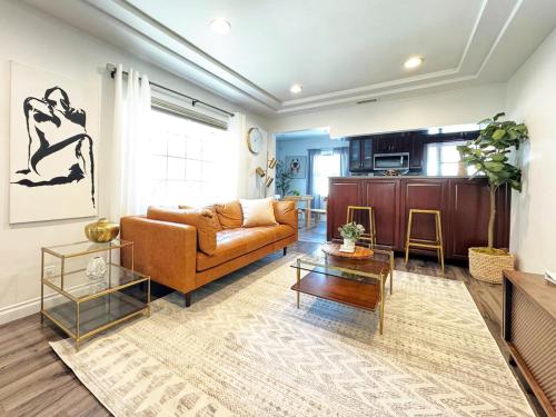 Charming 3BR Spot Near LAX, SoFi and Forum, Los Angeles (foto 4)