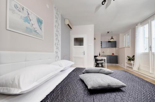  Apartment Mare in Makarska