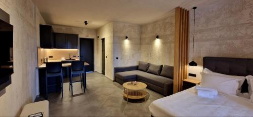 Tearida Hotel and Suites in 麥克爾利斯