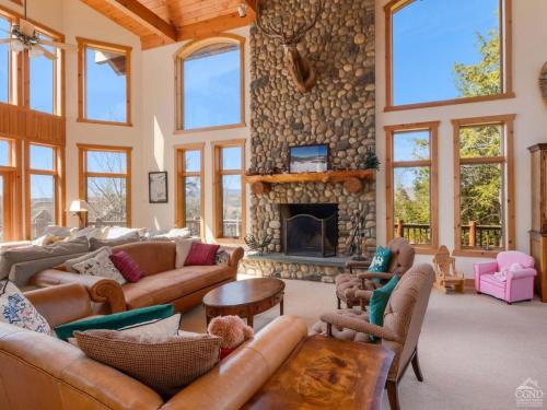 Fireplaces, Home Theater, Ski-In Out Windham Lodge, Windham (foto 6)