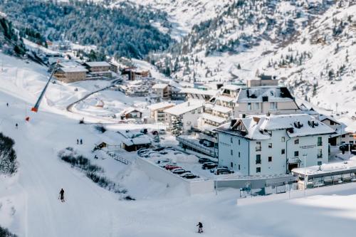 Residence by Gourmet & Wine Hotel Austria - Hôtel - Obergurgl