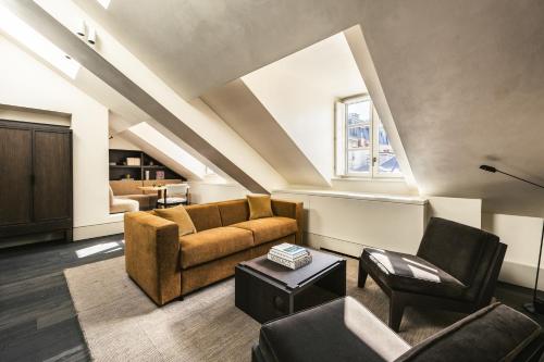 Mondovi Luxury Suites - image 10