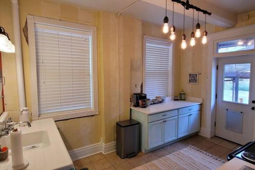 Konyha, Converted Historic Jailhouse in Memphis