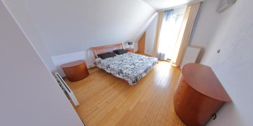 Spacious Penthouse Sofia, Sofia (Foto 10)