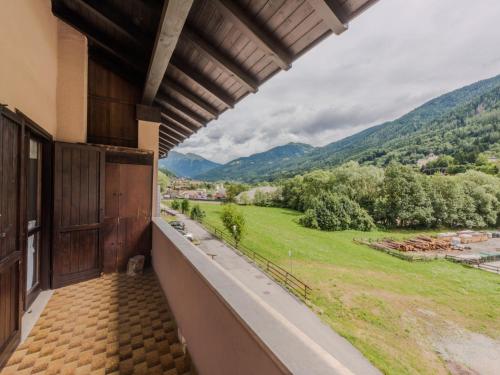 Apartment La Casa dei Frassini by Interhome in Strembo