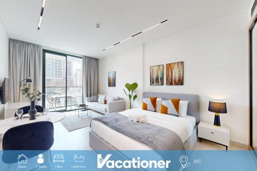 Vacationer Holiday Homes I Dazzling Studio l Spacious & Modern l Free Wi-Fi l JVC, Dubai