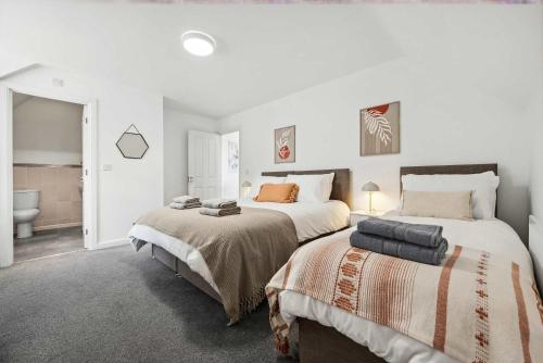 Modern 3BR Home in 2 Nether Hall Near M6 J7 with Hot Tub, Smart TV and Free Parking, Birmingham (fotografie 5)