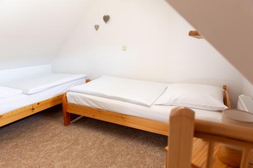 Three-Bedroom Apartment image 8