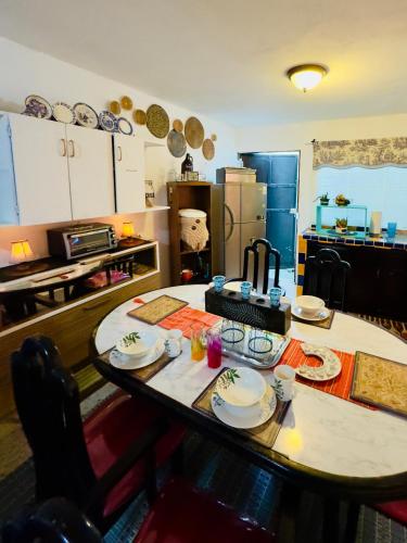 Centric Full Apartment with Terrace, Antigua Guatemala (photo 5)