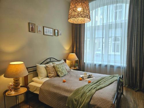 Avocado Old Town Spacious Apartment near Dome Square, Riga