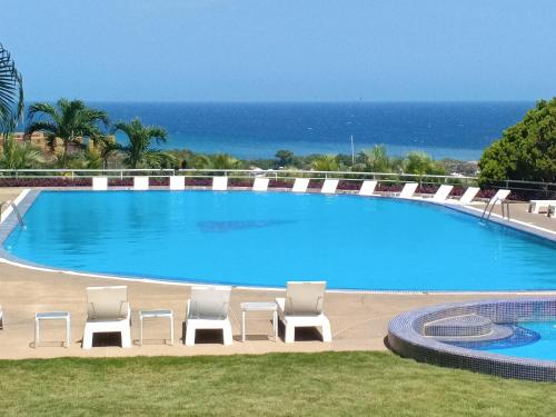 Airport BleuSuite Apartment