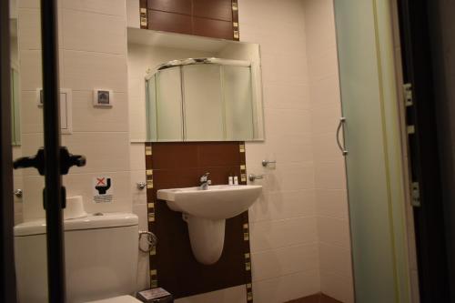 Hotel Melnik Хотел Мелник 2