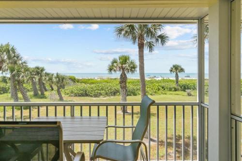 Three-Bedroom Apartment room in Seagrape Village 4