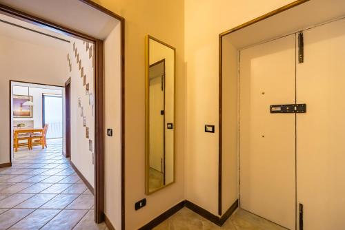 Stairway to the Vista Flat - image 5
