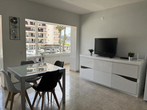 Hermoso apartamento de 3 habitaciones en Roses con piscina y jardín acceso a la playa - ES-204-59 - image 5