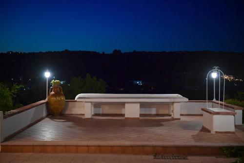 สภาพแวดล้อมโดยรอบ, Il Trullo sulla Valle con vista mozzafiato in ฟูมาโรลา