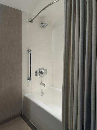 Concierge King or Queen Room