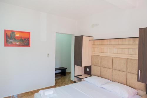 Vukli Apartments - image 2